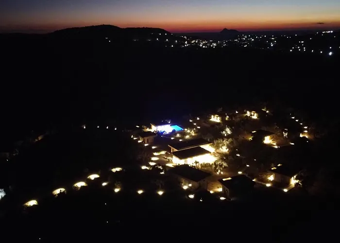 O Mikros Kosmos Hotel Resort - Adults Only